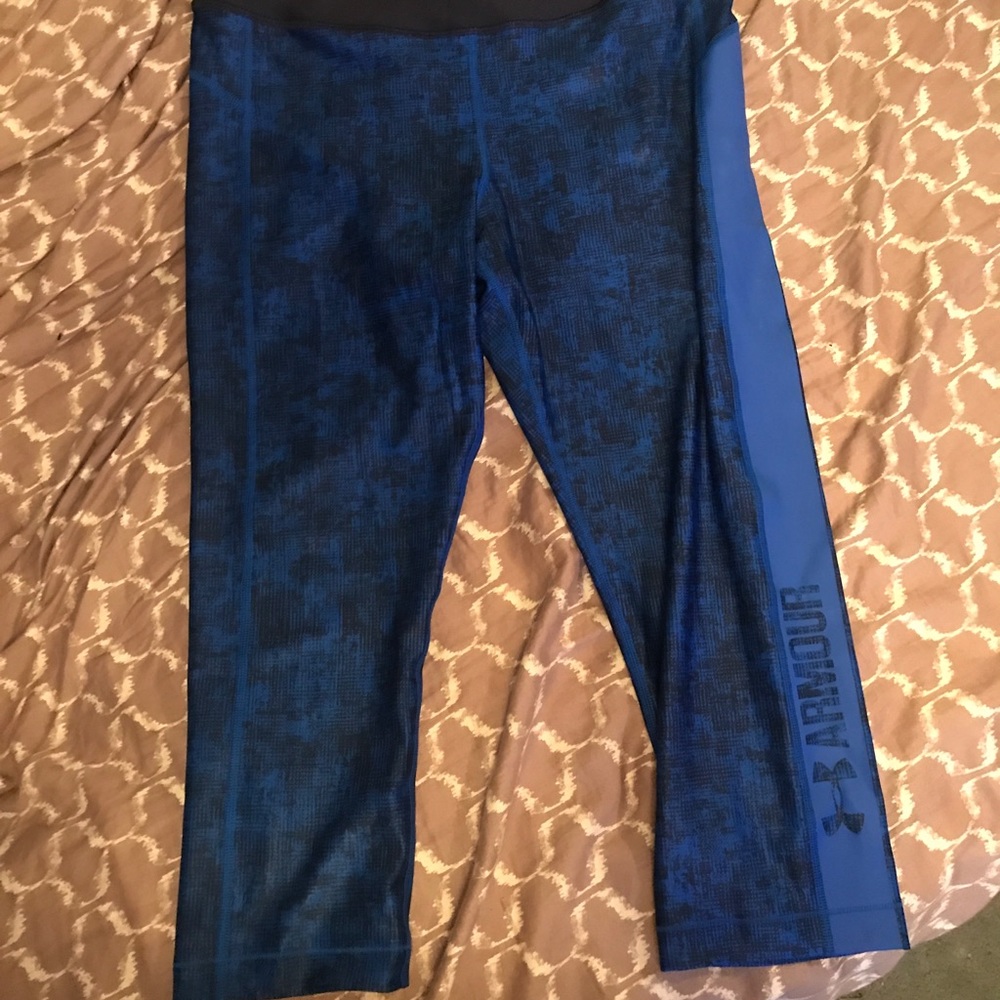 Under Armour capris leggings